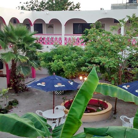 Hotel Los Arcos Holbox エクステリア 写真