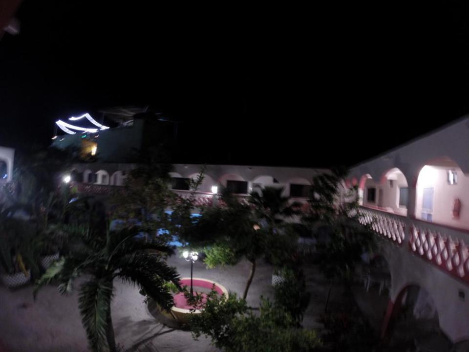 Hotel Los Arcos Holbox エクステリア 写真